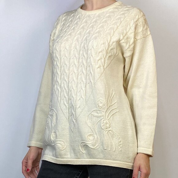 Vintage 1980s SOPHISTICATED CABLE Knit WOOL Sweater! Medium, Made in Italy - Picture 2 of 9